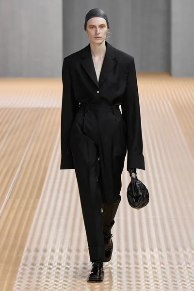 Look 47